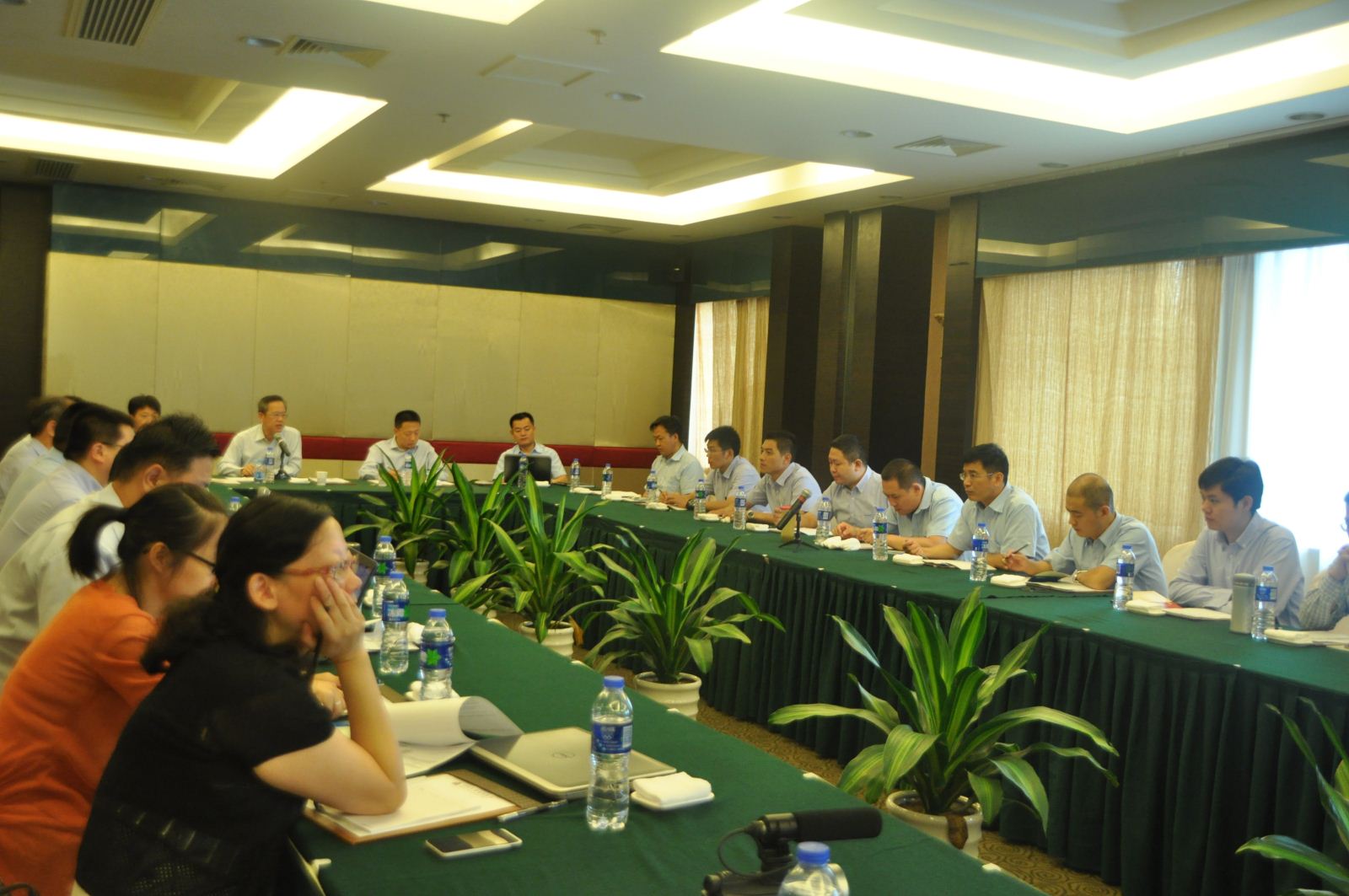 喜收獲年中大會(huì)議 助騰飛品牌新基地